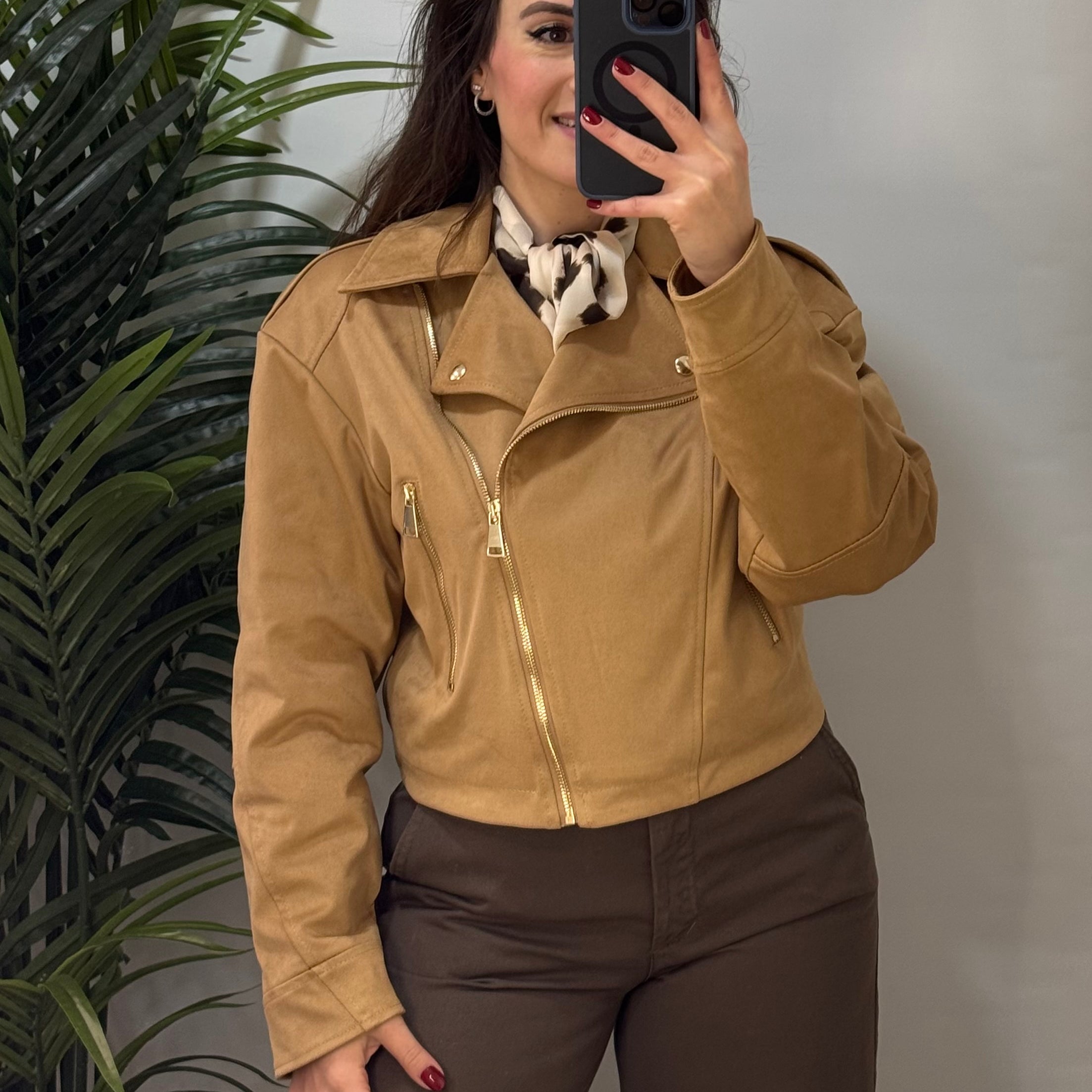 Giubbotto chiodo in suede Deserto
