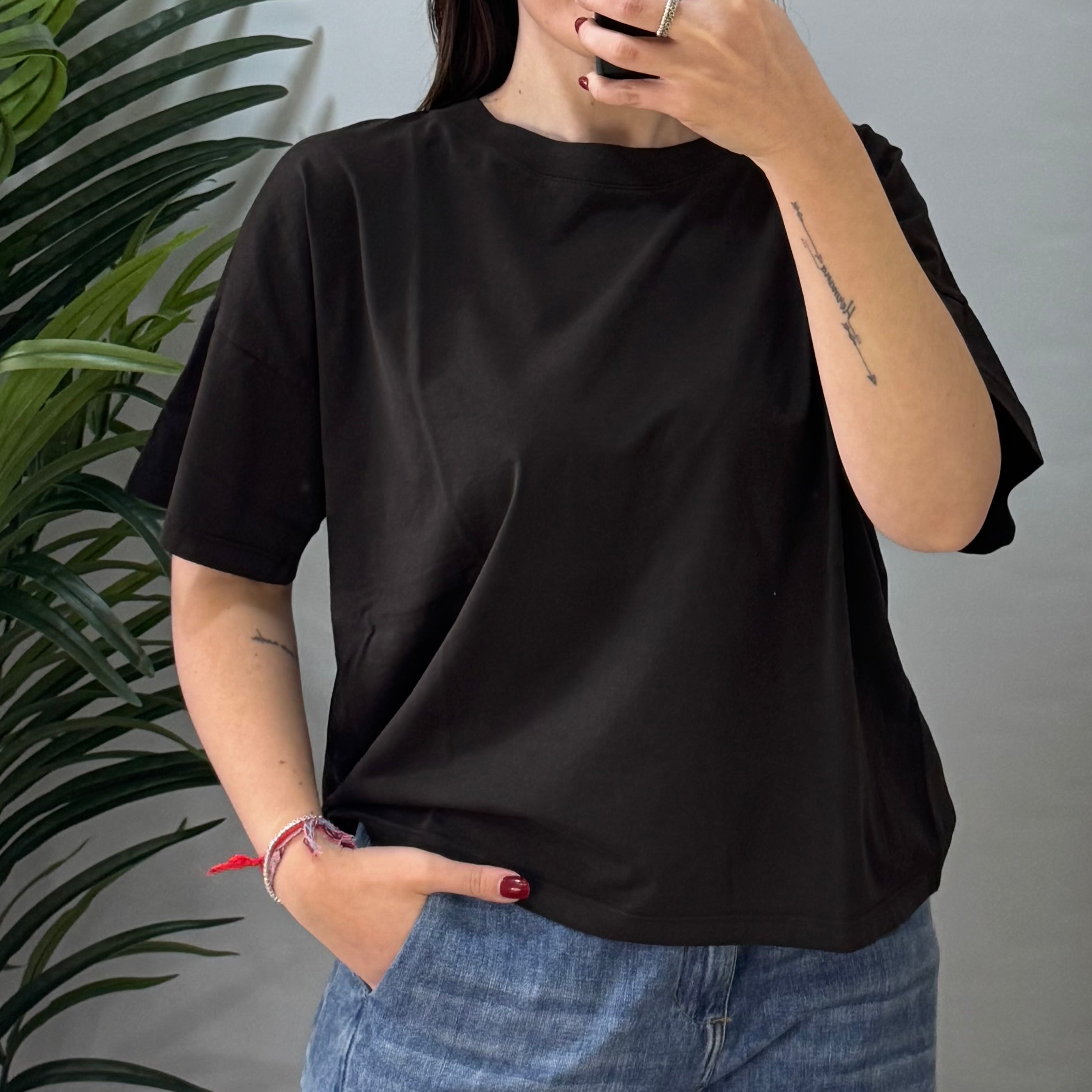 T-shirt Over Giusy