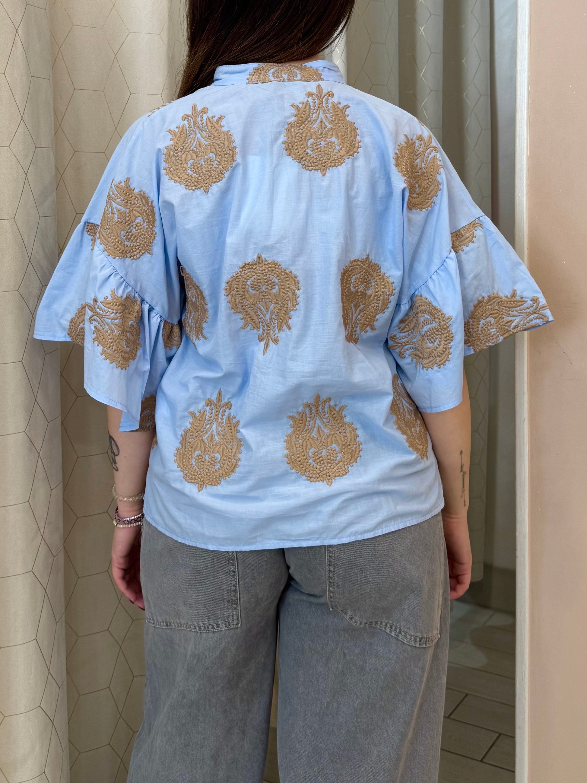 Blusa ricamo