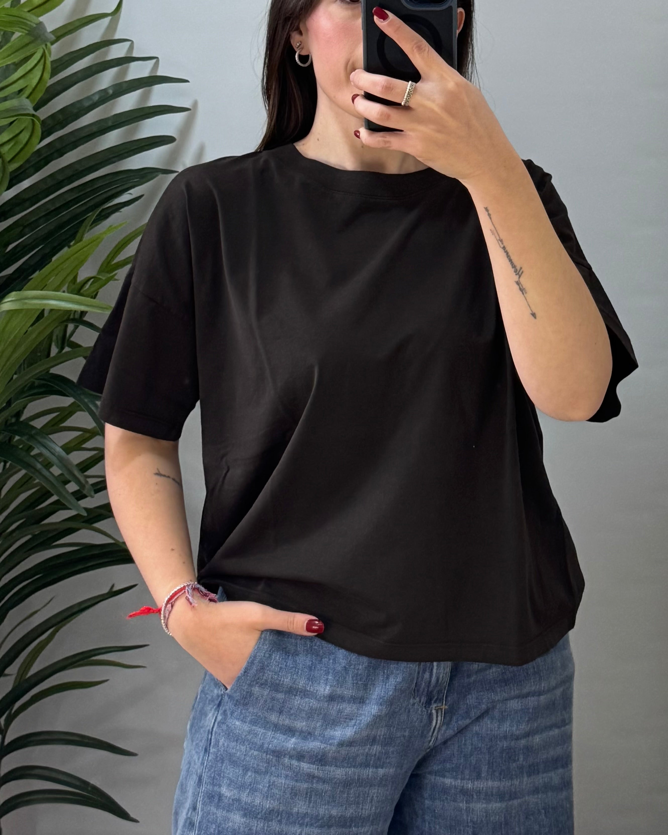 T-shirt Over Giusy